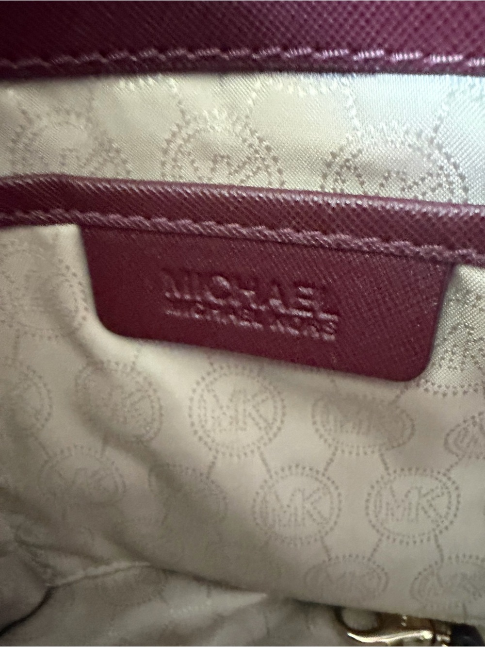 Michael Kors Burgundy Saffiano Leather Jet Set Tote Shoulder Bag - Picture 6 of 7